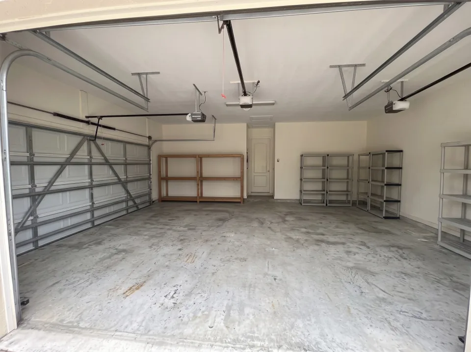 Illustration, after: the exercise machines, bench and boxes removed